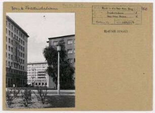 Blick in die Karl-Marx-Allee. Berlin, Friedrichshain, Karl-Marx-Allee (vor 1961 Stalinallee)