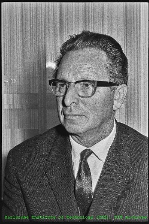 Prof. Otto Haxel (Mitglied des Aufsichtsrats der Gesellschaft für Kernforschung (GfK))