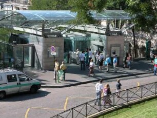 Paris Montmartre, Bergstation der Standseilbahn an der Kirche Sacre Coer