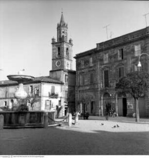 Sant'Agnese, Campanile