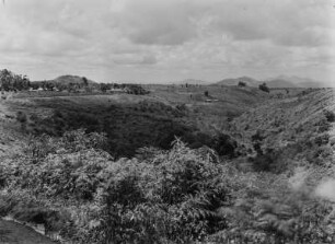Hügellandschaft : Blick über eine Hügellandschaft in Kenia