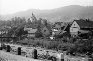 Weisenbach: Ort und Murg mit [Kapelle] auf Berg, von Norden her