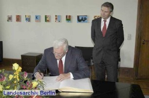 Berlin-Besuch von Algirdas Brazauskas (litauischen Ministerpräsident); Berliner Rathaus (Mitte)