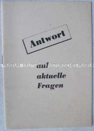 Propagandaschrift der DDR gegen die Pariser Verträge, für den Warschauer Vertrag