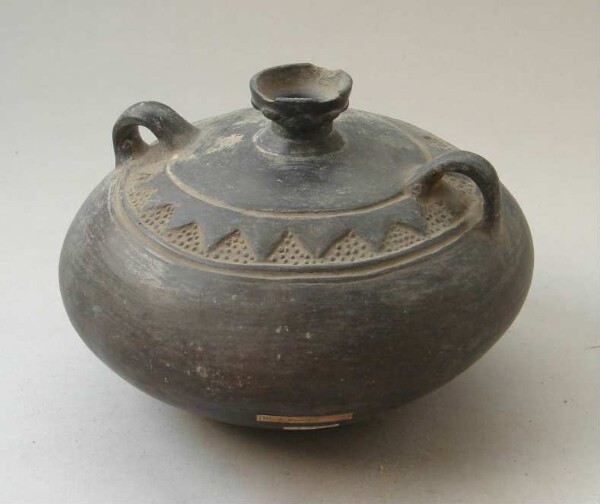 Clay vessel