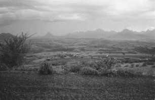 Die Adwa-Berge : Blick auf die Adwa-Berge von der Straße von Adwa nach Aksum aus.