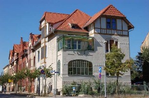 Quedlinburg - Jugenstilgebäude : Jugendstilhäuser in der Wallstraße, Quedlinburg, aufgenommen 2008