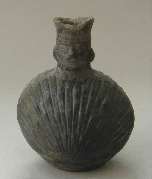 Clay vessel