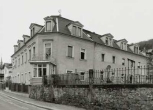 Wohnhaus (ehem. Bad-Hotel)