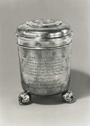 Deckelbecher zur Bürgermeisterwahl am 1. Mai 1667, Silber, vergoldet ; Höhe 15,1 cm, Dresden 1667