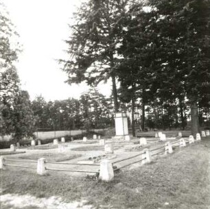 Sellesen. Ehrenfriedhof (nach 1945)