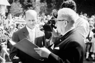 Bernau: Regierungspräsident Dichtel verleiht Hans-Thoma-Preis an Emil Wachter