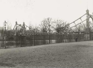 Halle (Saale), Peißnitzbrücke über die Saale