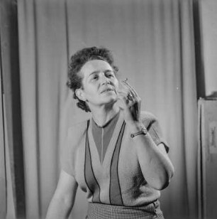 Mutti-Studien : Portrait einer Frau (Mutter des Fotografen?)