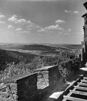 Eisenach. Wartburg (1067 gegründet). Ringmauer
