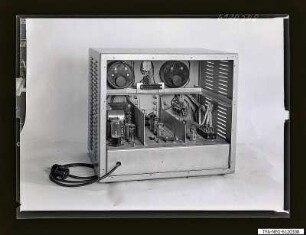 Kennlinienschreiber für Ratiodioden, Rückseite offen, Foto 1961