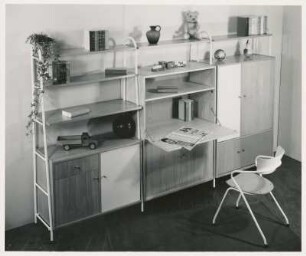 Stahlrohr-Normgestell für Kinderzimmer der Ilse-Möbel