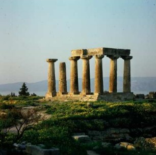 Alt-Korinth. Apollontempel. Die sieben Säulen des Tempels