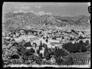 Cetinje, Blick vom Aussichtstempel