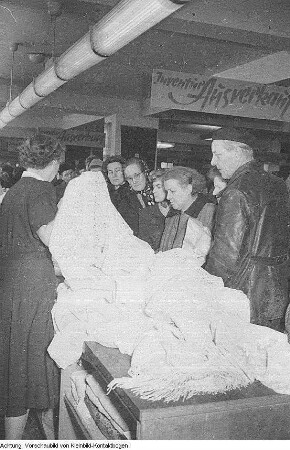 Handelsorganisation (HO) - Konsumgenossenschaft, Kaufhaus, Februar 1954