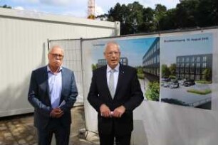Grundsteinlegung für den Erweiterungsbau des Kreishauses Heidkamp