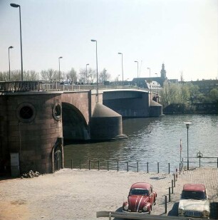 Mainbrücke