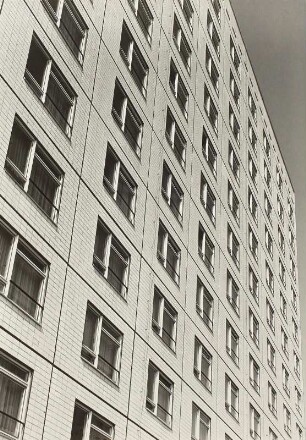 Terrassenufer : Hochhaus, Terrassenufer