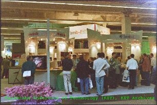 Messestand des Forschungszentrums Karlsruhe (FZK) auf der Hannover-Messe 1996