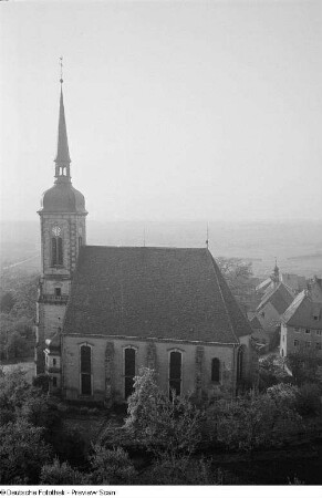 Blick von oben auf die Stadtkirche