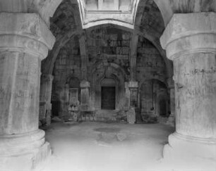 Gebirgstal : Blick in ein Gebirgstal
