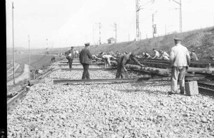 Stuttgart-Nord Gleisbauarbeiten Arbeitskolonne Weicheneinbau