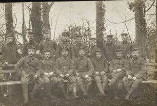 [Gruppenbild von Soldaten]