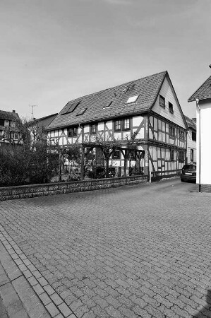 Fachwerkhaus; Wartenberg, Bahnhofstraße 2
