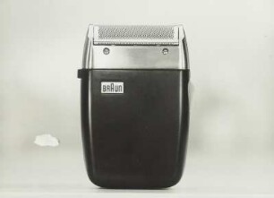 Braun Elektrorasierer "sixtant SM 31" von Gerd Alfred Müller und Hans Gugelot