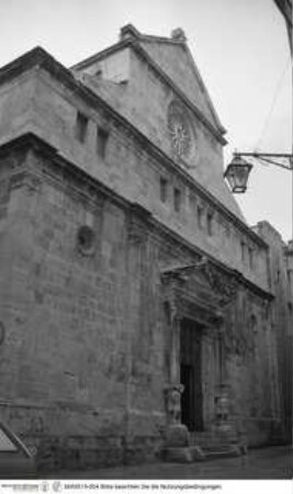 San Nicola, Fassade