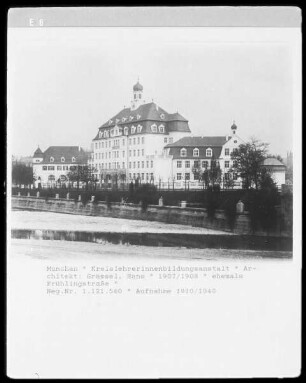 Kreislehrerinnenbildungsanstalt