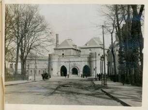 Foto der "Porte de Valenciennes" in Douai