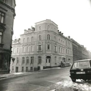 Reichenbach (Vogtland), Käthe-Kollwitz-Straße 11. Hotel mit Gaststätte "Blücher Schänke" (um 1890). Eckansicht