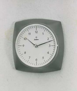 Wanduhr "31/0290" "Electora" von Junghans
