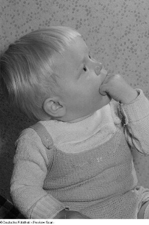 Portrait eines Kleinkindes