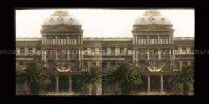 Ou Raadsaal, altes Parlamentsgebäude, geschmückt mit Girlenden, Fahnen und Bild Paul Krugers, Pretoria