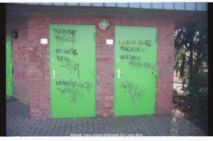 FUCK THe POLiCe | SCHEiß WetteR | SCHeiß ALTe DOSeN | LieBeR GRASS RAUCHEN ALS HEU SCHNUPFEN | SMOKe