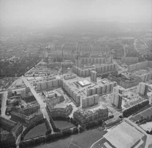 Thomas-Müntzer-Platz in Dresden-Johannstadt : Blickrichtung Süden