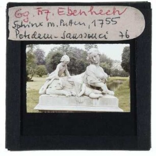 Potsdam, Sanssouci,Potsdam, Ebenhech, Sphinx mit Putten (Gruppe)