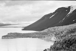Gletscher des Langjökull, davor der Hvítárvatn, Island