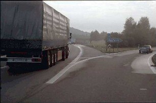 Ausfahrt Süd von Fahrbahn Süd (AD Weil am Rhein Richtung Lörrach)