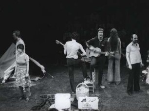 Ein Fest bei Papadakis: Serpil Simsek, Dietrich Lehmann, Stefan Gossler, Stefan Fredrich, Benita Rinne, Christian Veit