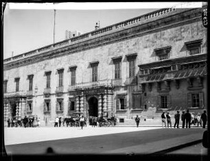 Valletta, Grossmeisterpalast
