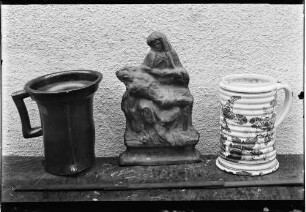 Tauberbischofsheim Mörser, Pieta und Majolika aus der Sammlung Grünhut