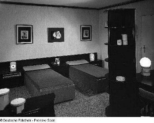 Zweibett-Gästezimmer